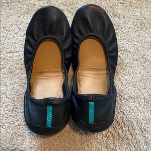 EUC Tieks in Matte Black